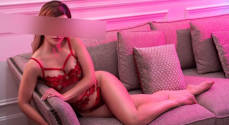 Ana - Erotische Tantra Massage